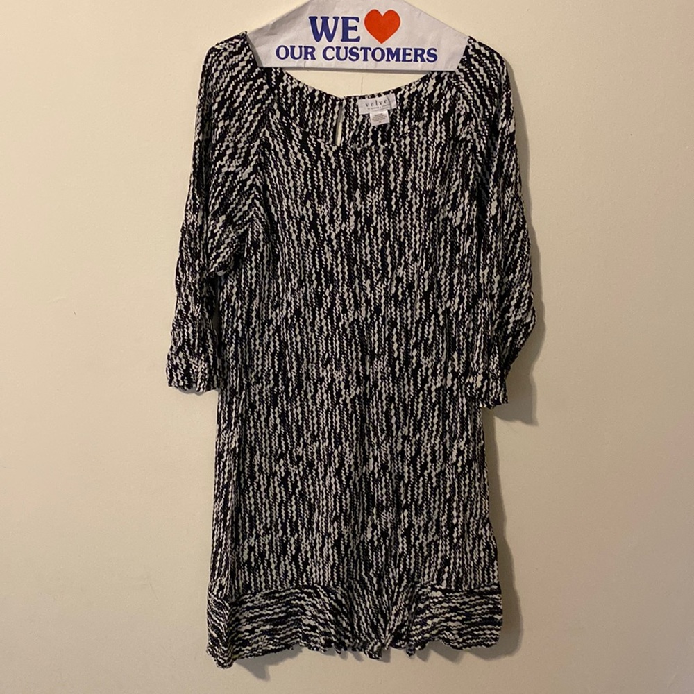 Velvet 3/4 Length Black/white Patterned Knee length dress XL
